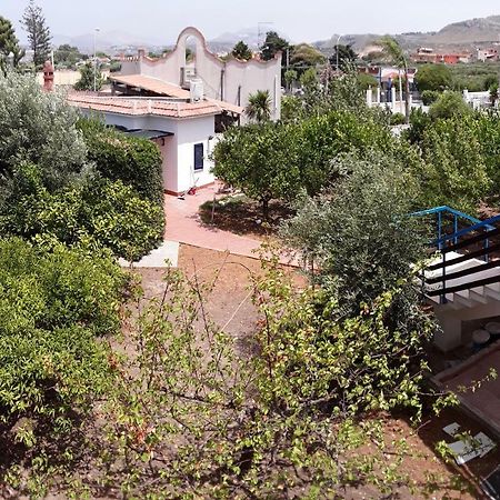 Al Villaggio Valderice Bagian luar foto