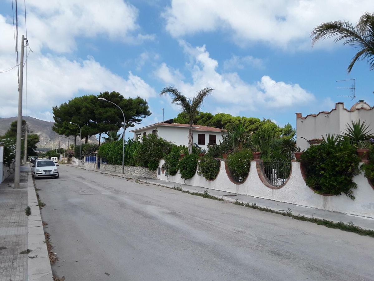 Al Villaggio Valderice Bagian luar foto