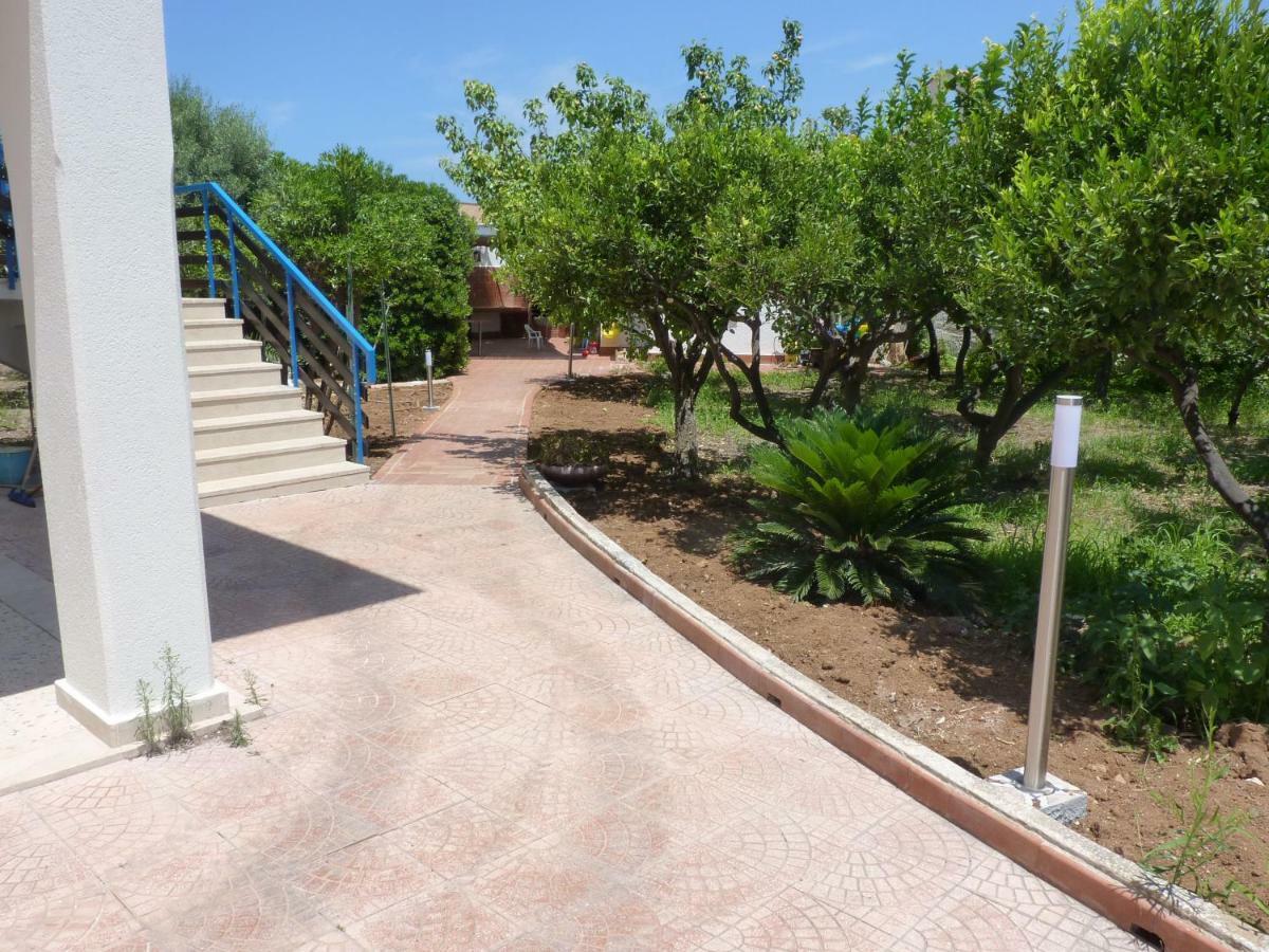 Al Villaggio Valderice Bagian luar foto